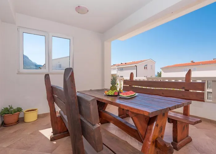 Skiljini Dvori - Studio-apartman 3 Makarska