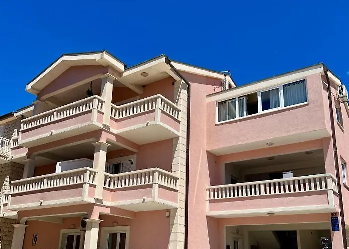 Skiljini Dvori - Studio-apartman 3 Makarska